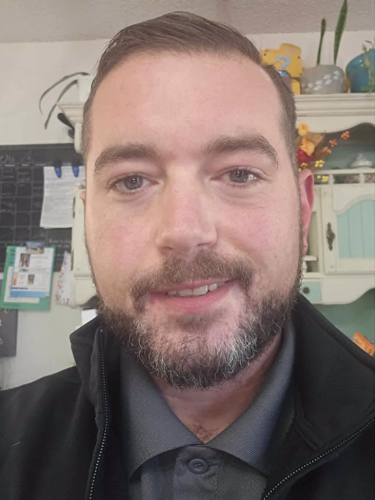 Rich M - Rogue Media Solutions | Affordable Website Design Grants Pass